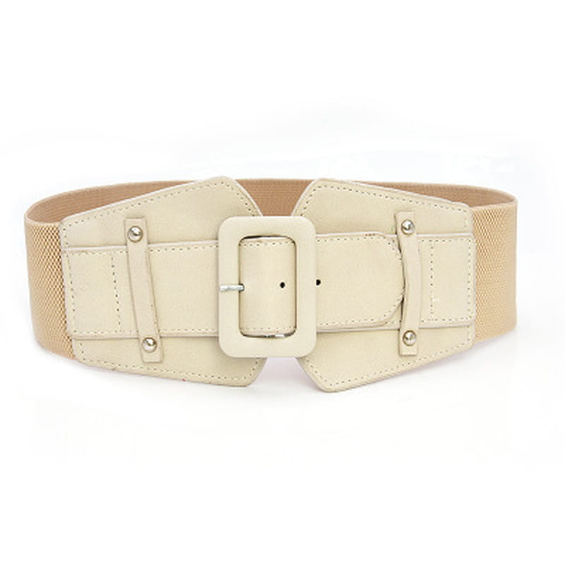 Ceinture de robe élastique large pour femme de couleur crème, avec une boucle large et structurée et des accents en faux cuir, conçue comme ceinture de mode.