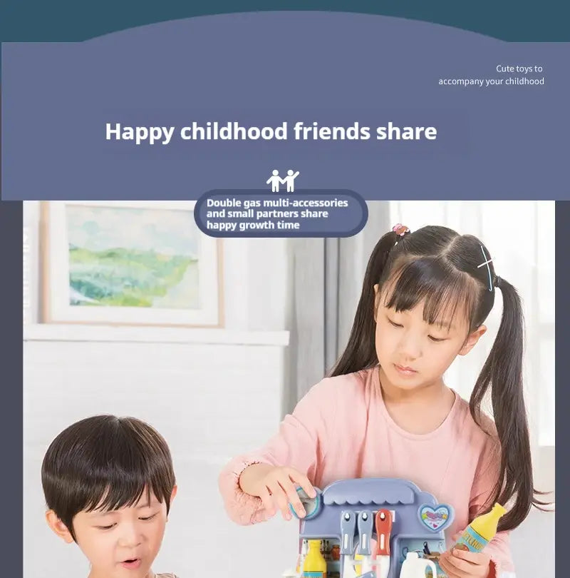 Blauer Kunststoff-Spieltankstellenbereich mit farbenfrohem Zubehör und herzförmigen Details in einem Kinder-Küchenspielset mit Licht- und Soundeffekten für interaktives Rollenspiel.