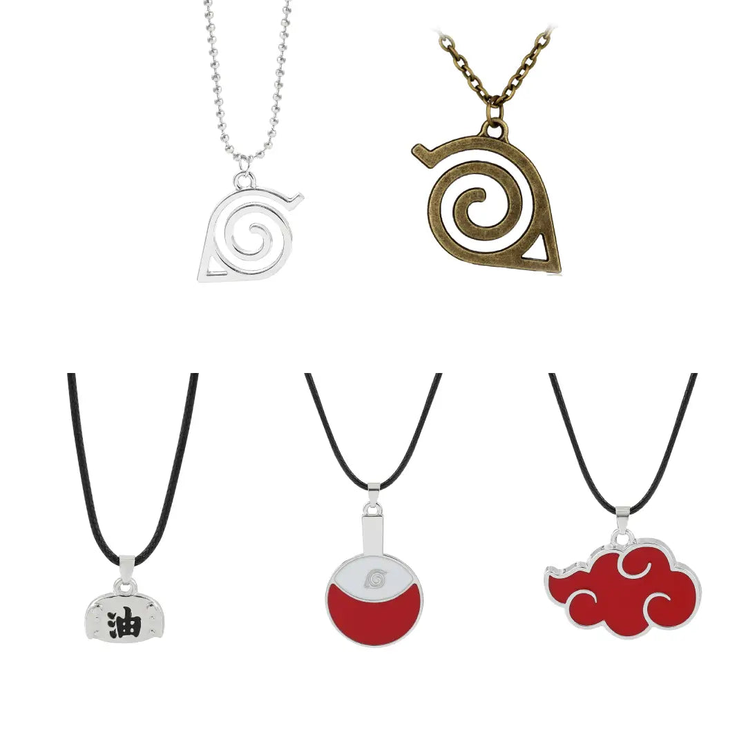 Colgantes de la diadema de Naruto Uzumaki de metal plateado y bronce sobre cadenas con un emblema de nube roja, diseñados para joyería de cosplay, procedentes de la parte continental de China.