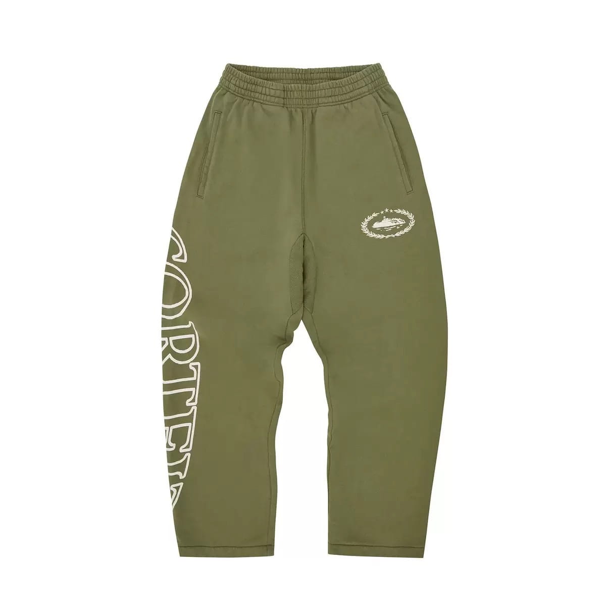 Homme Betawoo sweat à capuche zippé en polaire, incluant un ensemble de joggers en polaire vert olive, avec une inscription blanche verticale sur la jambe et un petit logo brodé sur la cuisse.