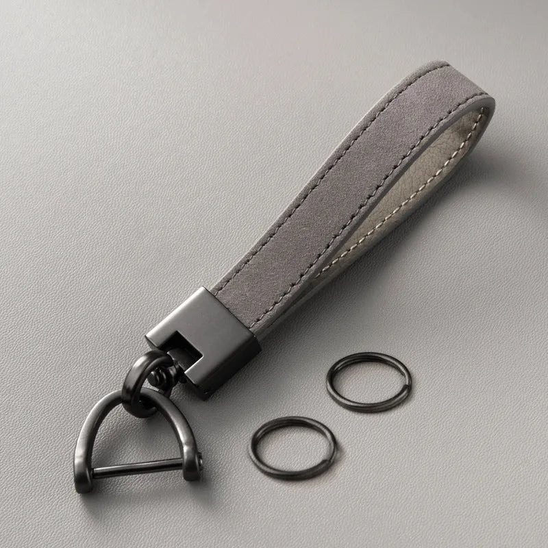 Car Key Chain Luxury Genuine Leather Keychain Pure Color Buckle Car Key Ring Car Accessories Gift Car Keychain Car Keychain