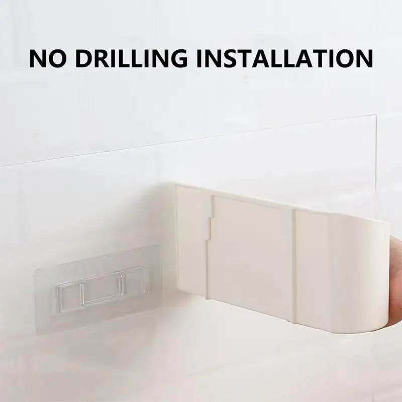 grille de rangement murale blanche en plastique avec support adhésif transparent pour une installation sans perçage, comportant une caractéristique d’organisateur d’évier et une fonction d’organisation pratique