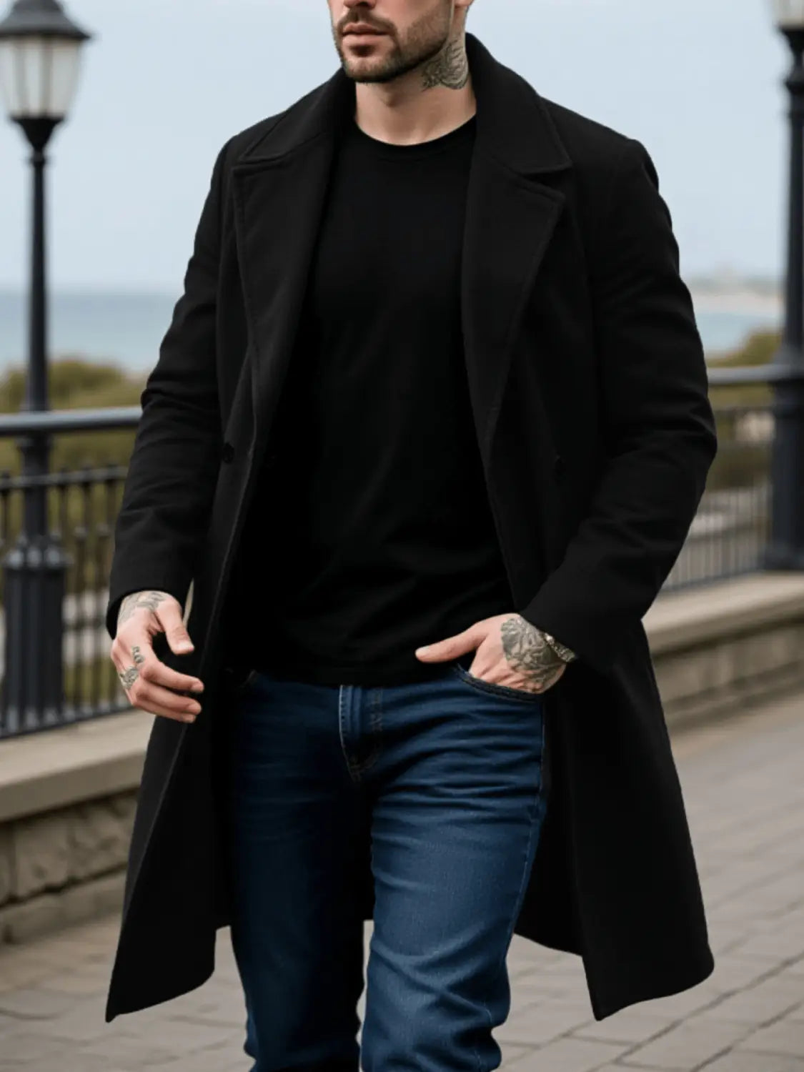 Abrigo de lana negro para hombre de doble botonadura con diseño clásico y solapas tipo solapa adecuada para el uso en invierno.
