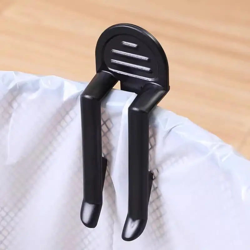Kitchen Organization Essential - Durable Garbage Bag Clips - Perfect for Keeping Trash Bins Tidy & Secure