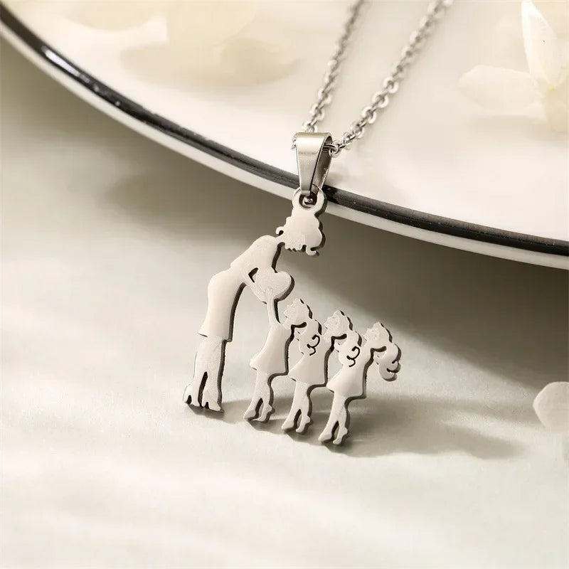 Mom and Father Daughter Sun Family Necklace Stainless Steel Chain Children Silver Color Pendant Jewelry Women Mother's Day Gift