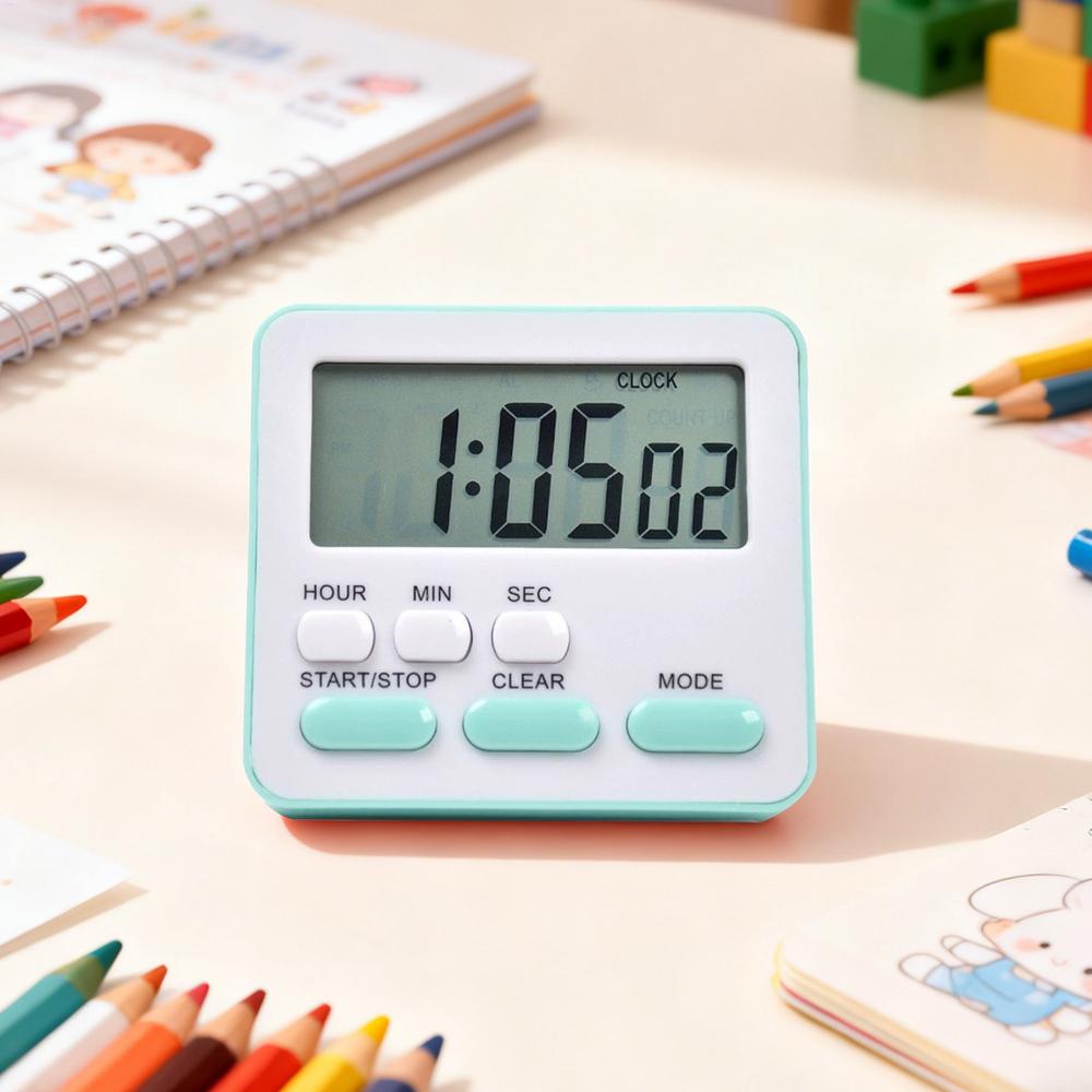 Digitaler Küchentimer in Pink mit geräuschloser Countdown-Uhr, mit einem mintgrünen und weißen rechteckigen digitalen Display, das die Zeit 1 05 02 anzeigt, sowie vier Soft-Touch-Tasten mit den Bezeichnungen Stunde, Minute, Sekunde, Start/Stopp, Löschen und Modus.