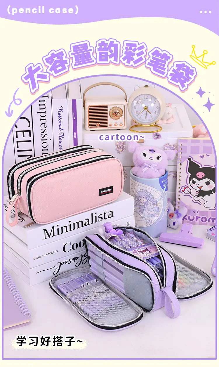 Großes Stifttaschen-Organizer-Set mit hoher Kapazität in Flieder, Stationery-Organizer in Pink- und Lavendel-Dualtone mit schwarzem Reißverschlussbesatz und einem kleinen Markenlogo-Patch.