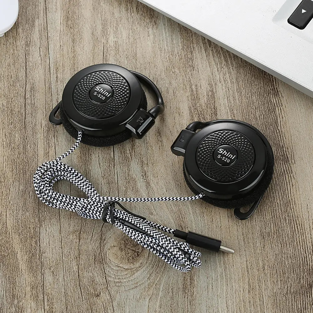 Black shini s-520 clip-on usb-c wired on-ear sports headphones with a black and white herringbone-patterned cable.