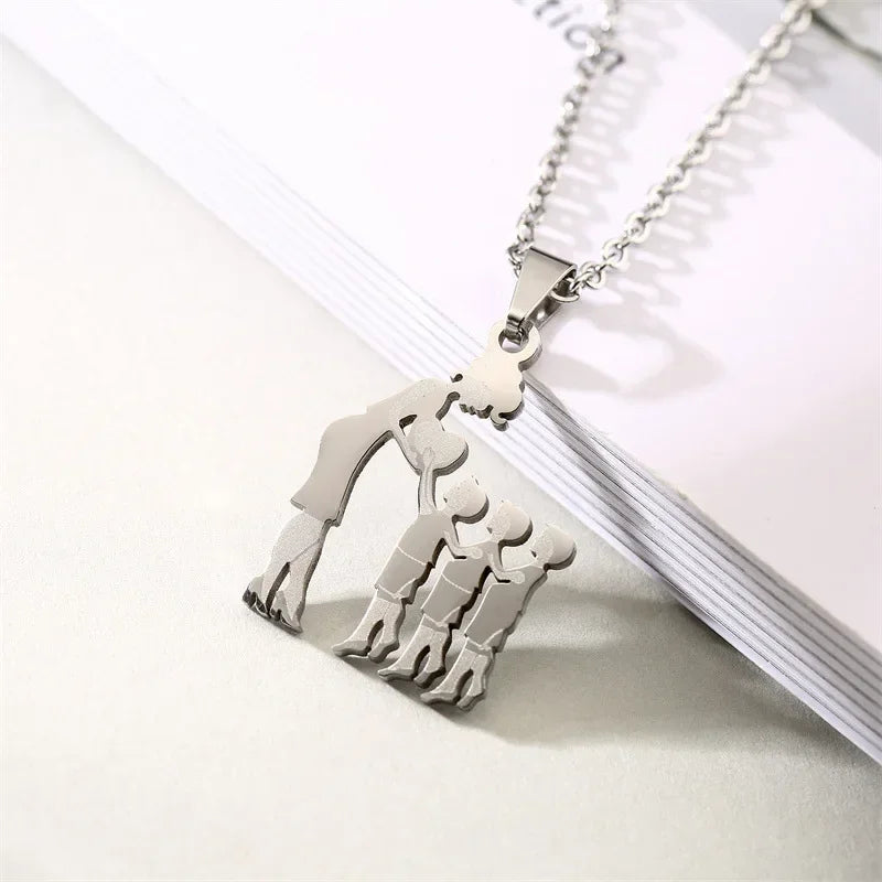 Mom and Father Daughter Sun Family Necklace Stainless Steel Chain Children Silver Color Pendant Jewelry Women Mother's Day Gift