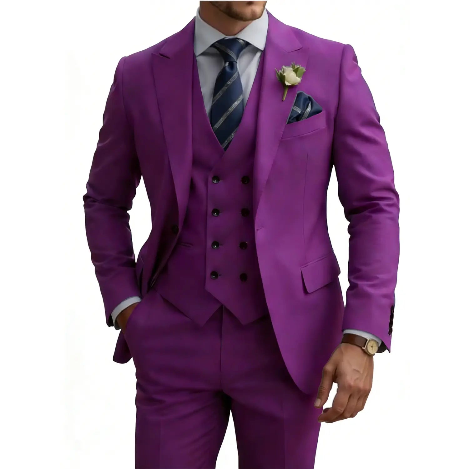 Costume trois pièces beige pour hommes en coupe sur mesure, avec une veste double boutonnage et un gilet assorti présentés en violet, dans un tissu lisse.