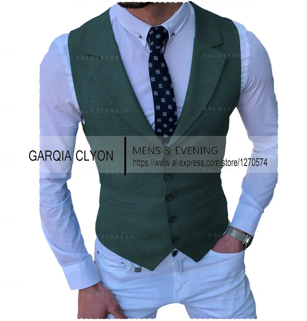 Gilet de costume d’affaires pour homme ajusté, vert foncé, avec une coupe ajustée et cinq boutons noirs.