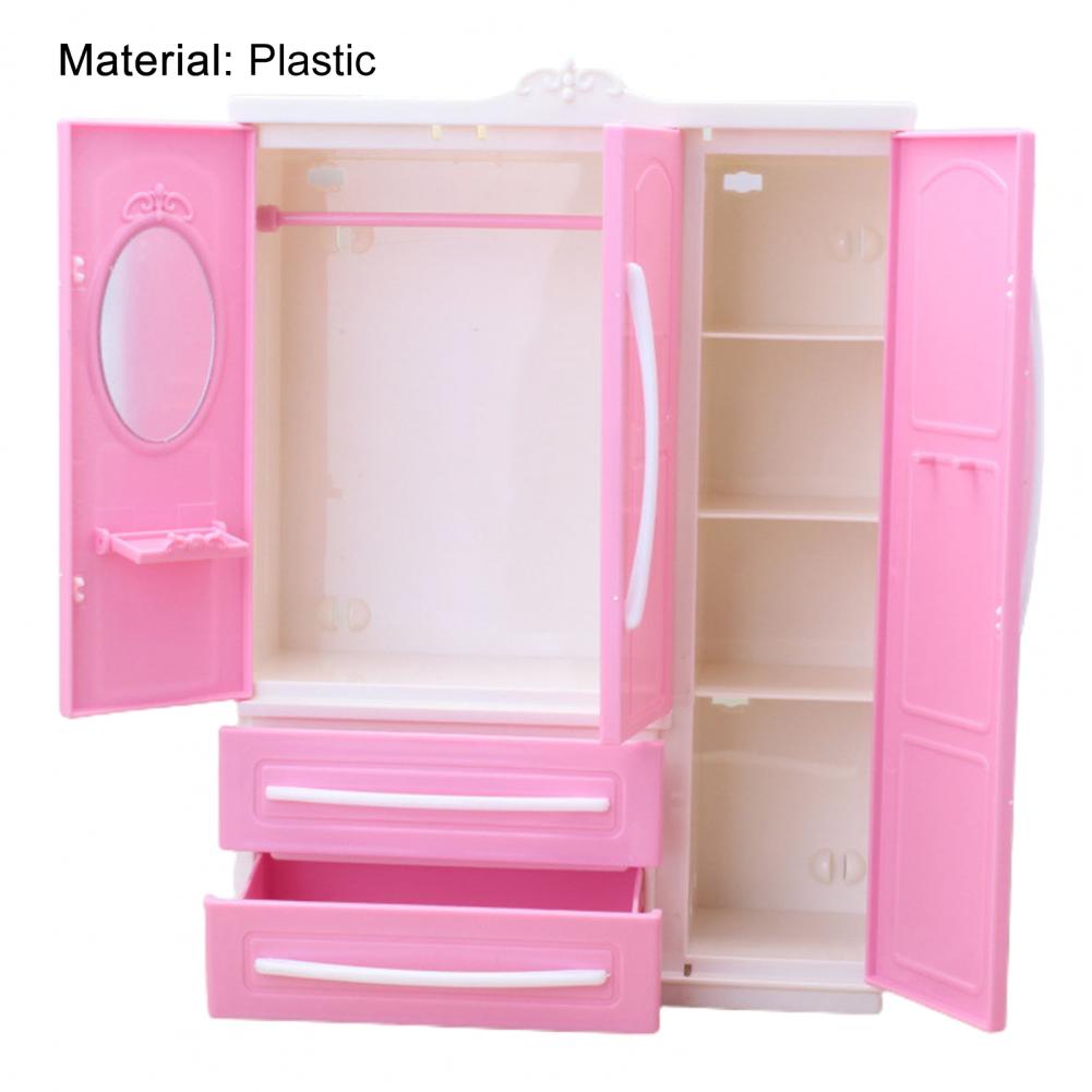 鏡付き扉と引き出し付きの、ピンク色のプラスチック製ドールハウス用ワードローブのミニチュアおもちゃ家具。