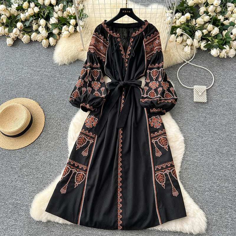 Bohemian Retro Ethnic Style Dress Women's Spring Autumn Embroidered Lace Up Lantern Sleeves Waist Cinching Long Dress A155