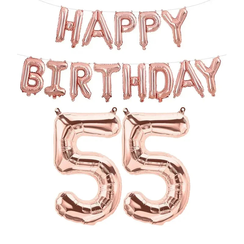 Bannière de ballons en feuille or rose avec « Joyeux anniversaire » et le numéro 55 pour les célébrations d’anniversaire dans l’ensemble de ballons or rose numérotés.