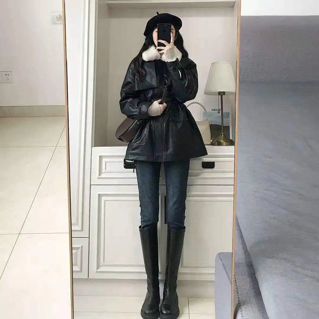 Women's Black Leather Jacket 2025 Autumn Winter Retro Loose Small Size Plus Size Thickened Fleece PU Biker Jacket