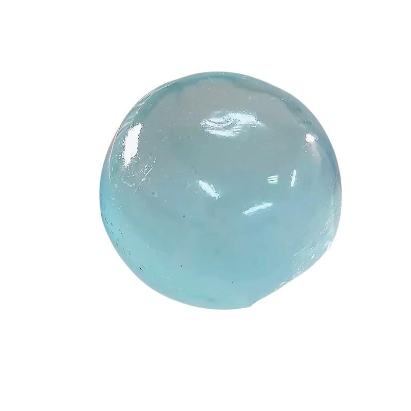 eine transluzente hellblaue kugelförmige Perle aus TPR-Material mit einer glänzenden, leicht ungleichmäßigen Oberfläche, entworfen als Kokosöl-Fidget-Spielzeug zur Stresslinderung.