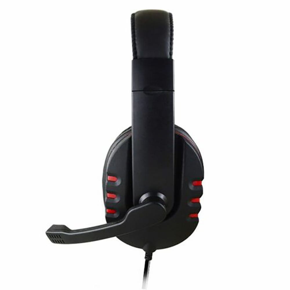 Black wired gaming headset with red accent stripes and a flexible microphone arm featuring a 3.5mm plug type for PS4 and PC use