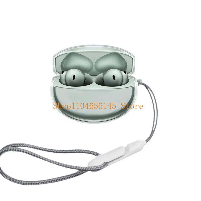 Oneplus Buds 4 用の透明 TPU 保護ケース。ライトグリーンのマット仕上げのワイヤレスイヤホンを、グレーの編み込みリストストラップ付きで、同色の充電ケースとともに示した商品。