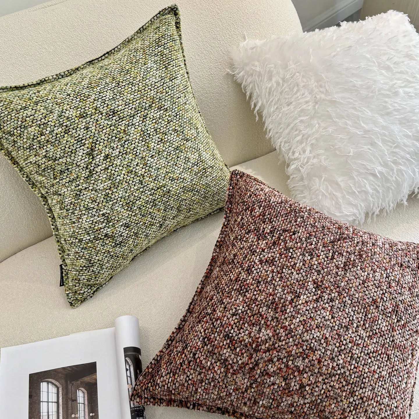 Housse de coussin d’appoint en chenille vert olive à tricot texturé pour un usage décoratif