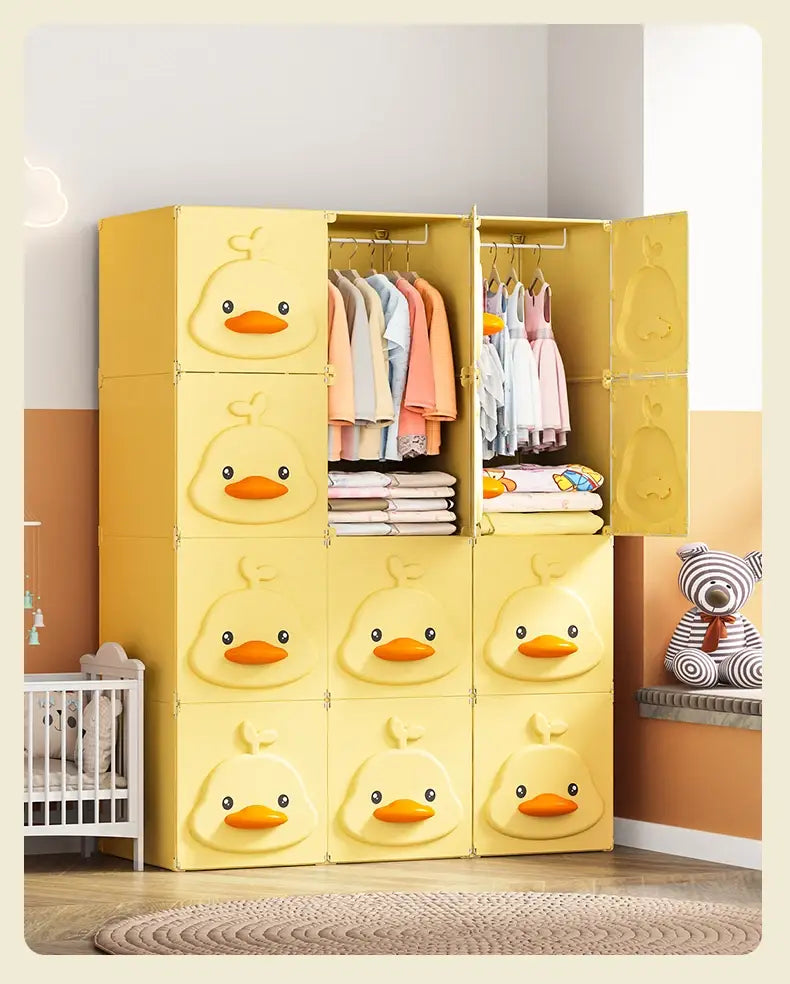 Gelber Enten-Modul-Kinderschrank mit Stauraum mit einer gelben Enten-Gesichts-Gestaltung aus Kunststoff, orangefarbenen Schnäbeln und schwarzen Augen für die Aufbewahrung von Kindergegenständen.