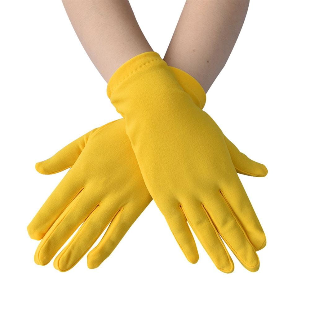 Leuchtend gelbe einfarbige Handschuhe aus Milchseide mit glattem Stoff und einer bequemen, engen Passform, von der Rückseite dargestellt.