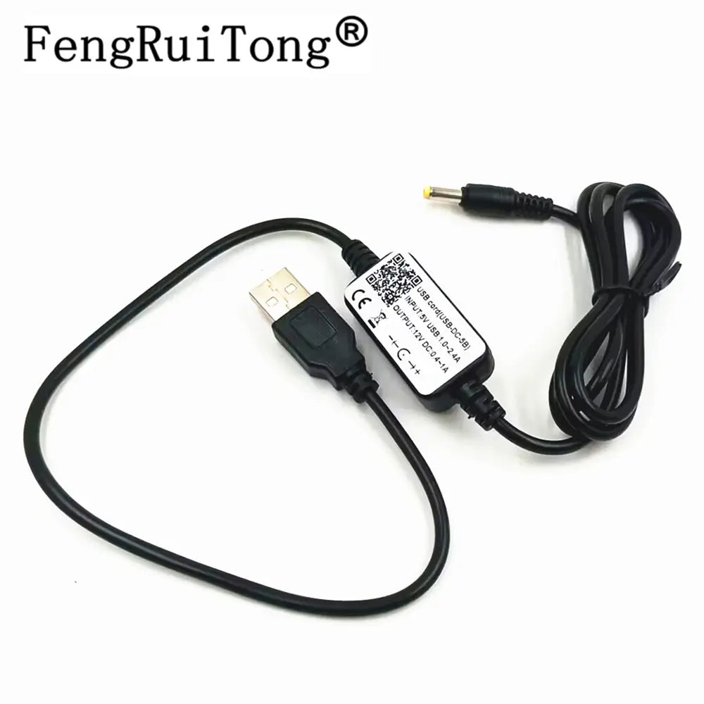 「5V 1A 入力」および「12V DC 出力」と記載された集積回路基板を内蔵し、USB-A コネクタおよびバレルジャック出力を備えた、ヤエス VX シリーズ無線機向けの黒色 フェングルイトン急速充電ケーブル。
