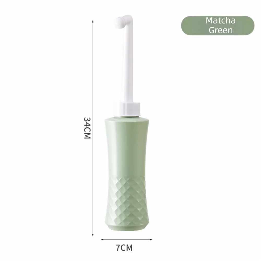 Essentials Easy Squeeze Mom Peri Bottle Portable Lightweight Perineal Bottle Angled Nozzle Female Wash Bottle Feminine Hygiene