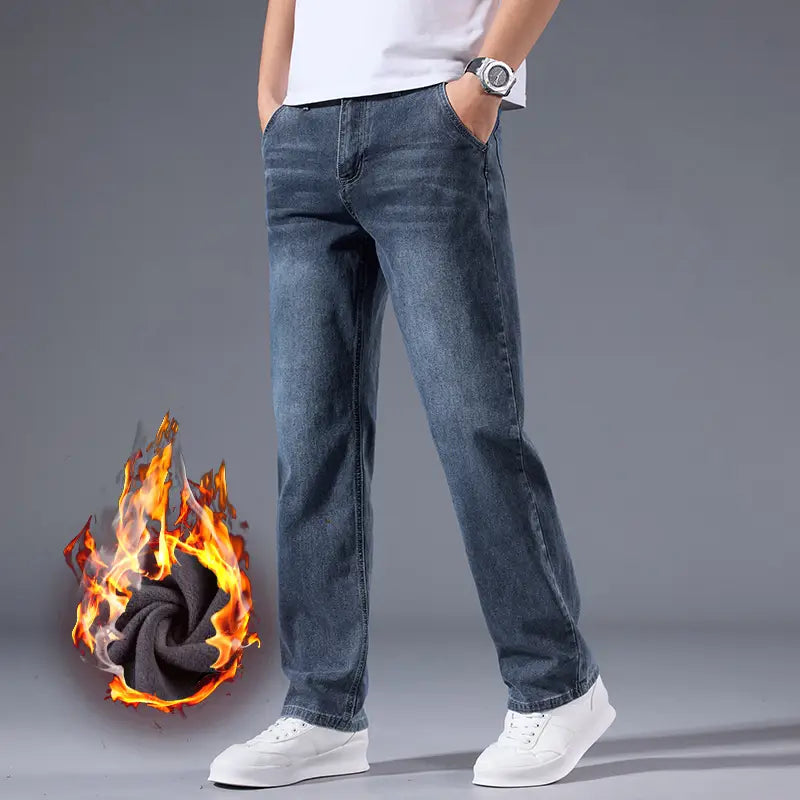 Jeans rétro délavés coupe droite ample pour hommes en denim bleu foncé, avec des détails de surpiqûres visibles.