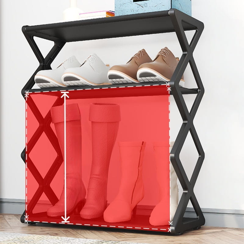 cadre en métal noir étagère à chaussures pliable à 4 niveaux avec panneau avant en tissu rouge translucide, conçue comme un organisateur de chaussures à plusieurs niveaux permettant un rangement efficace.