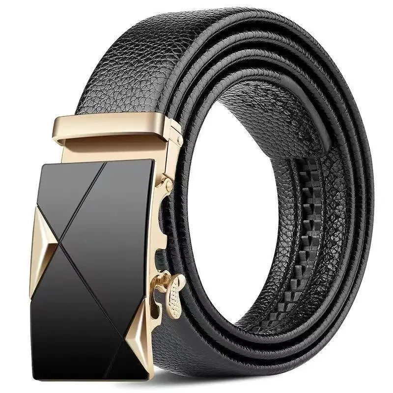 Ceinture en cuir noir pour hommes avec une boucle automatique ton or au design géométrique élégant, fabriquée avec une ceinture en PU noire.