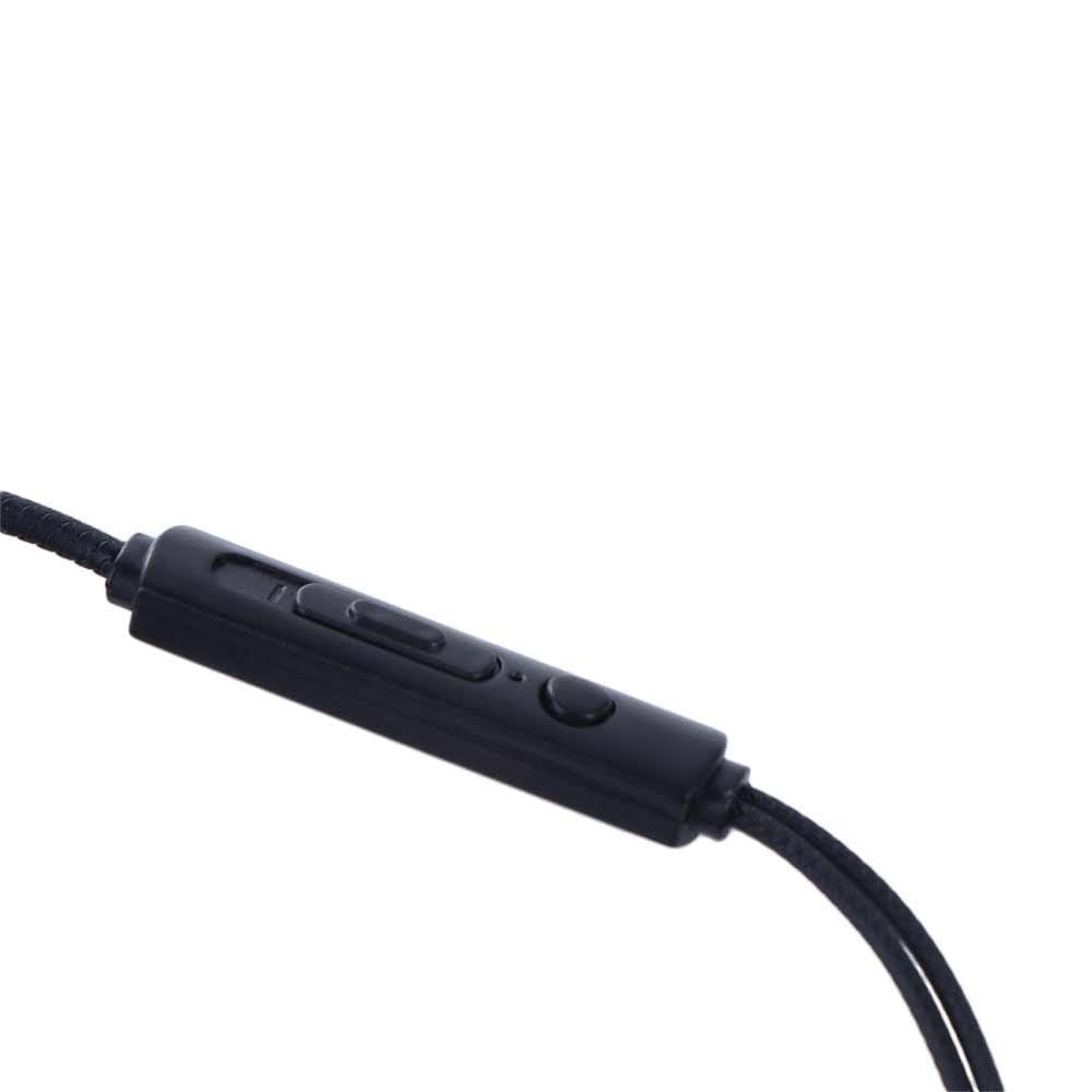 Module de commande audio en plastique noir avec boutons intégrés et cadran circulaire fixé à un câble noir tressé, pour écouteurs à double dynamique, casque stéréo filaire 3,5 mm.
