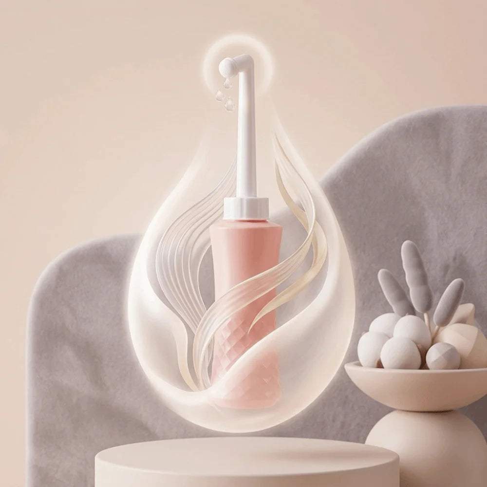 Essentials Easy Squeeze Mom Peri Bottle Portable Angled Nozzle Perineal Bottle Lightweight Female Wash Bottle Feminine Hygiene