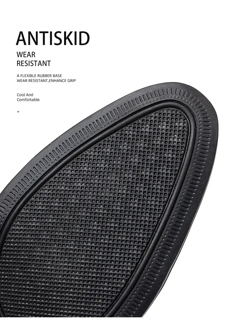 Plantilla antideslizante negra para calzado con base flexible de goma y patrón de rejilla texturizado para mejorar el agarre en zapatos de vestir de punta afilada de lujo para hombre.