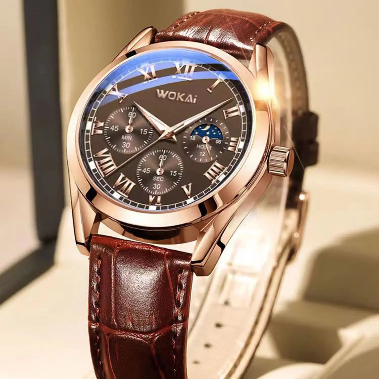 Herren-Quarz-Leder-Geschäftsuhr mit einem Roségold-Wokai-Gehäuse, dunkelgrauem Zifferblatt mit römischen Ziffern und einem braunen Krokodillederarmband.