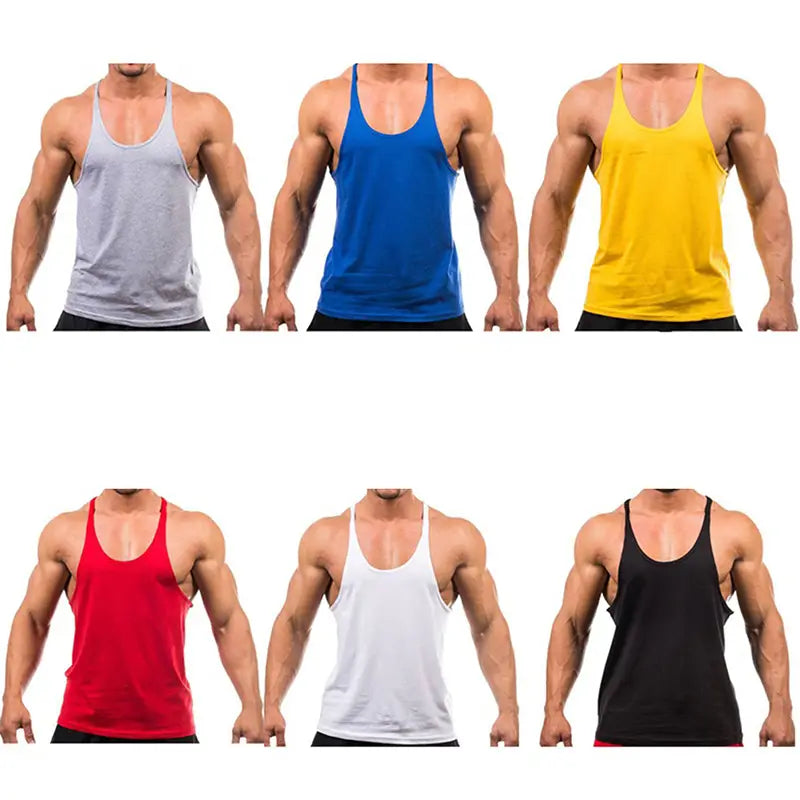 Seis camisetas sin mangas atléticas de algodón para gimnasio de hombre de tipo muscle en gris, azul, amarillo, rojo, blanco y negro, exhibidas sobre modelos musculosos.