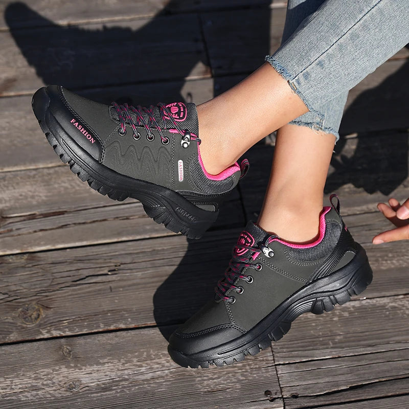 Women's Outdoor Hiking Shoes Non-slip Wear-resistant Breathable Trekking Shoes Lightweight Casual Sneakers for Camping Climbing