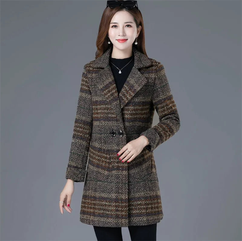 Women Woolen Coat Autumn Winter Thicke Plaid Wool Blended Jacket Large Size Mother Clothes Female Long-Sleeved Outwear