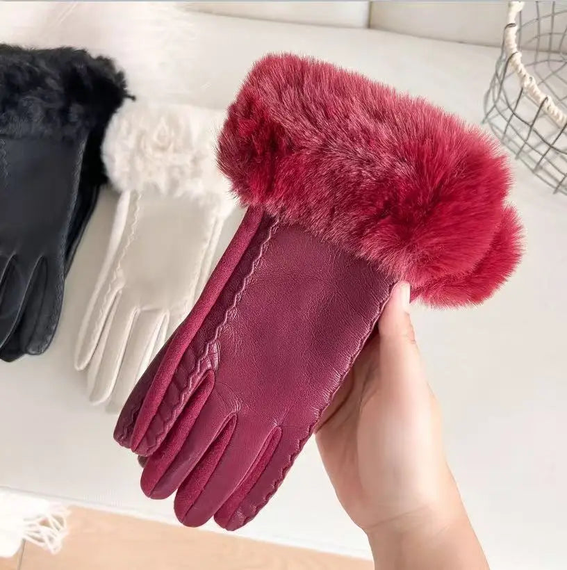 Leather Gloves for Women in Winter, Thickened To Keep Warm and Prevent Cold Hair. Leather Gloves for Women