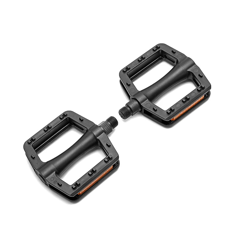 Cycling Accessories Road Mountain Bike Pedals Nylon PP Bicycle Pedals with Yellow Reflector