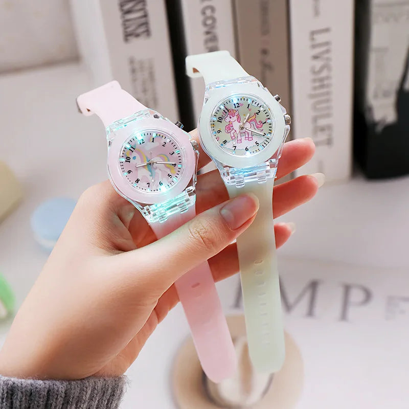 UTHAI C22 Kids's Watch Watches Glow at Night Quartz DIGITAL CLOCK Silicone Band Cute Girls Primary School