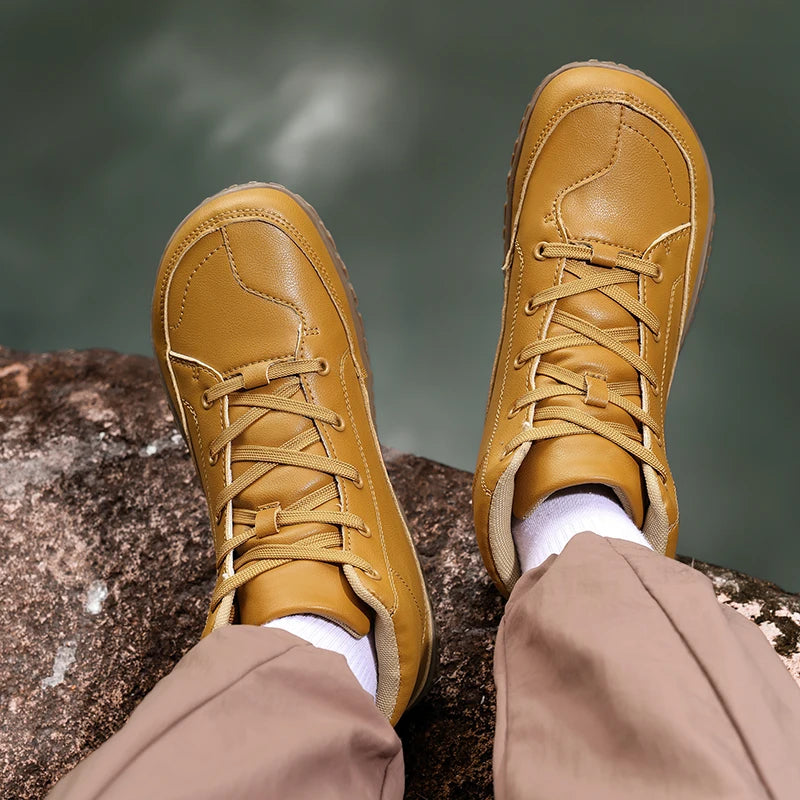 Men Wide Toe Barefoot Hiking Boots Mid‑Top Leather Minimalist Shoes Flexible Zero‑Drop Non‑Slip Outdoor Trail Walking Footwear