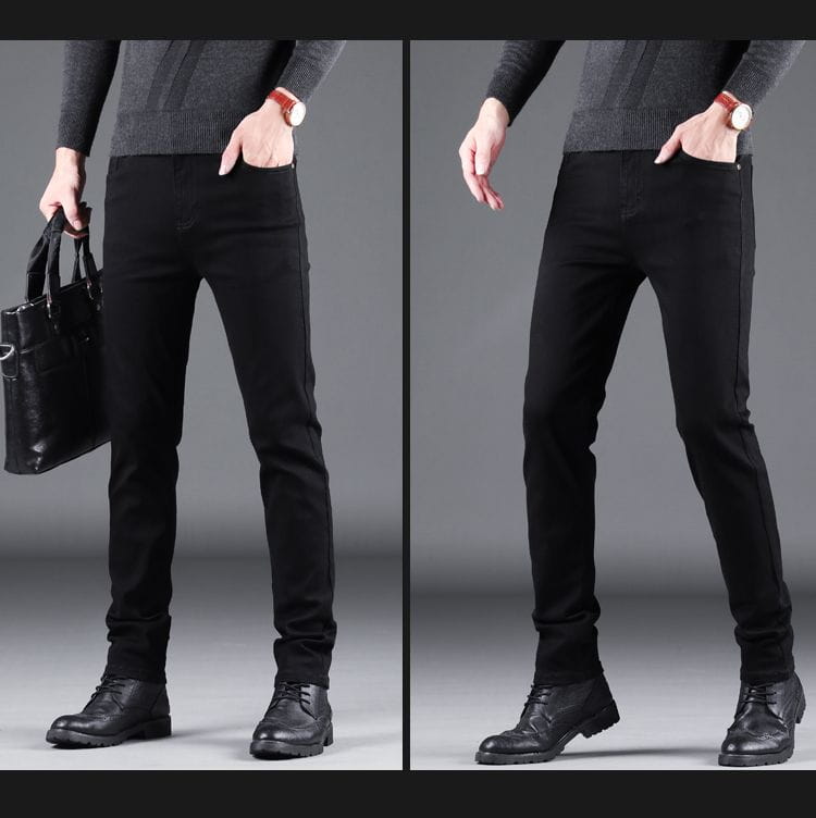 Men black slim fit stretch denim jeans made of stretch denim featuring a modern tailored cut and subtle stitching details.