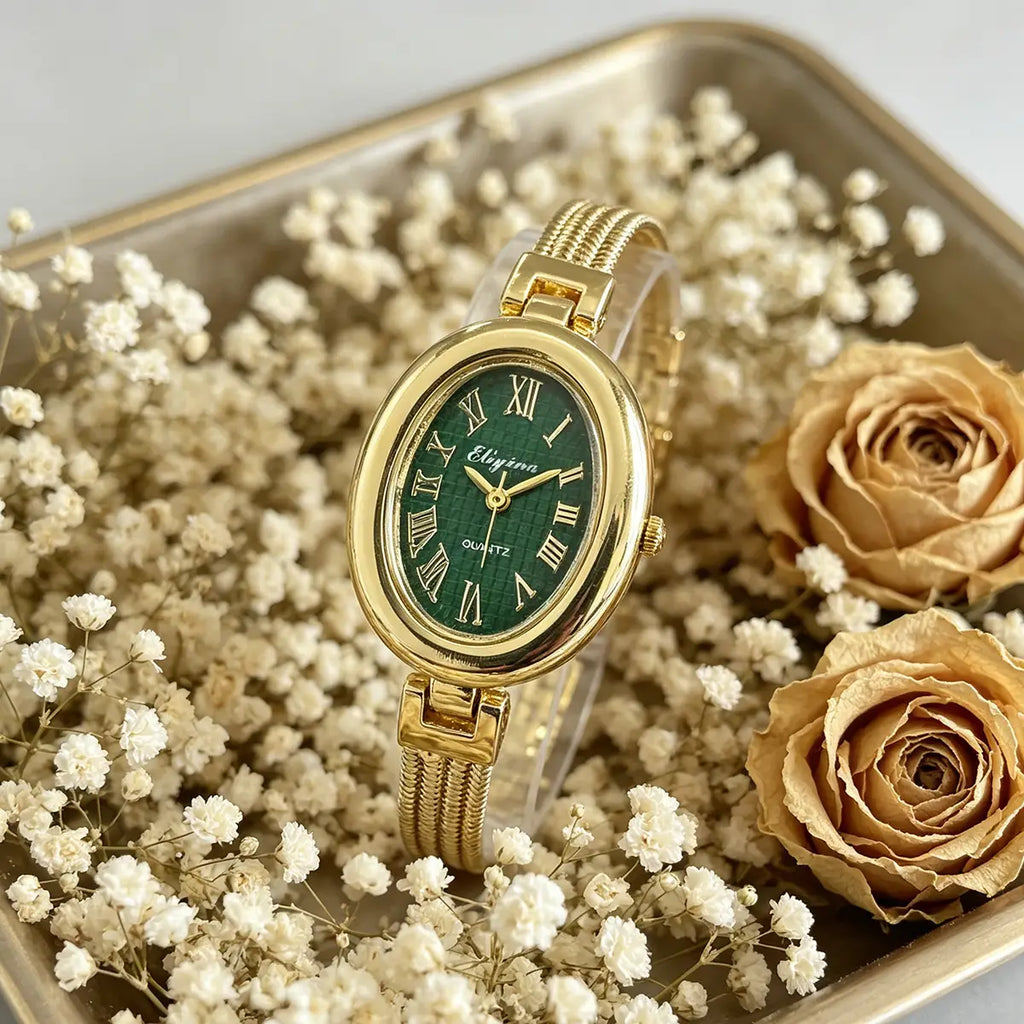 Women's Watch with Oval Dial, Quartz Bracelet Watch, Roman Numerals, Compact and Exquisite, Trendy, Casual, Versatile Wristwatch