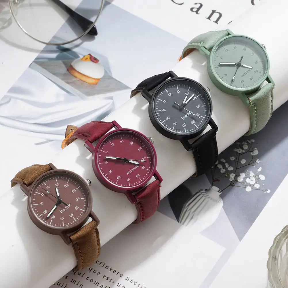 Women Watches PU Leather Strap Women Quartz Wristwatches Waterproof Round Dial Retro Watch Ladies Girls Quartz Wristwatch