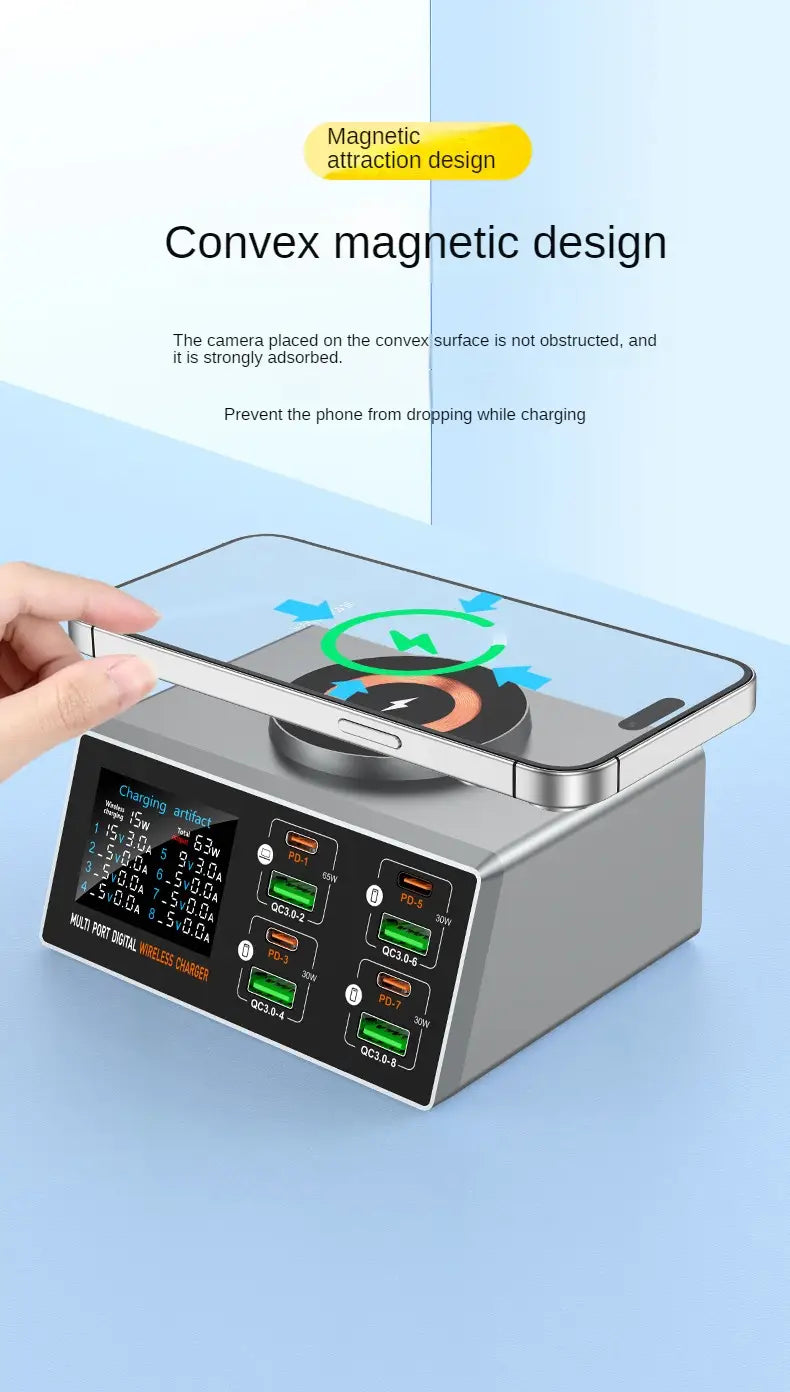 Cargador de escritorio de carga rápida multifunción plateado con diseño magnético convexo y varios puertos USB; admite protocolos de carga rápida para la carga simultánea de varios dispositivos con pantalla digital.