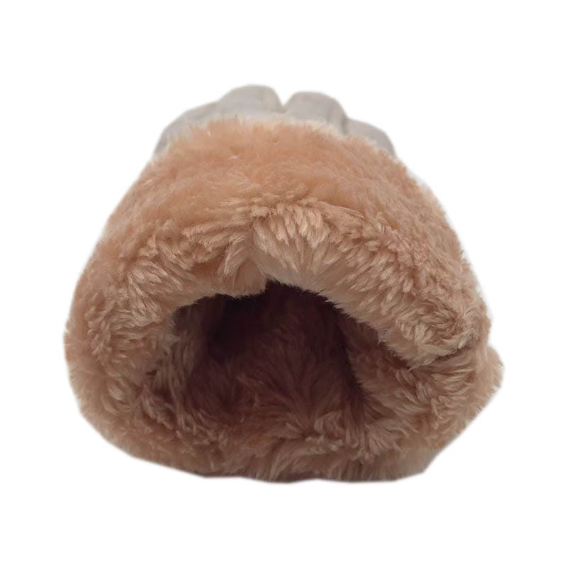 Gants d’hiver pour femmes en écran tactile thermiques, avec doublure intérieure en fausse fourrure beige clair et extérieur gris, pour plus de chaleur et de confort.