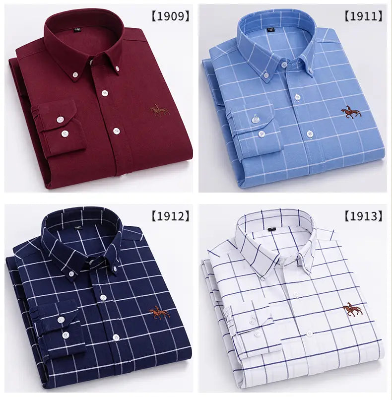 Quatre chemises pour homme en oxford à coupe ajustée 100 % coton boutonnées, en bordeaux uni, bleu clair, bleu marine et blanc, avec des motifs quadrillés et de petits logos de cheval brodés sur la partie gauche de la poitrine.