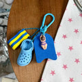 Cute Summer Beach Themed Keychains With Mini Clog Charm And Adorable Swimmer Pendant Perfect For Backpack Decoration Gifts