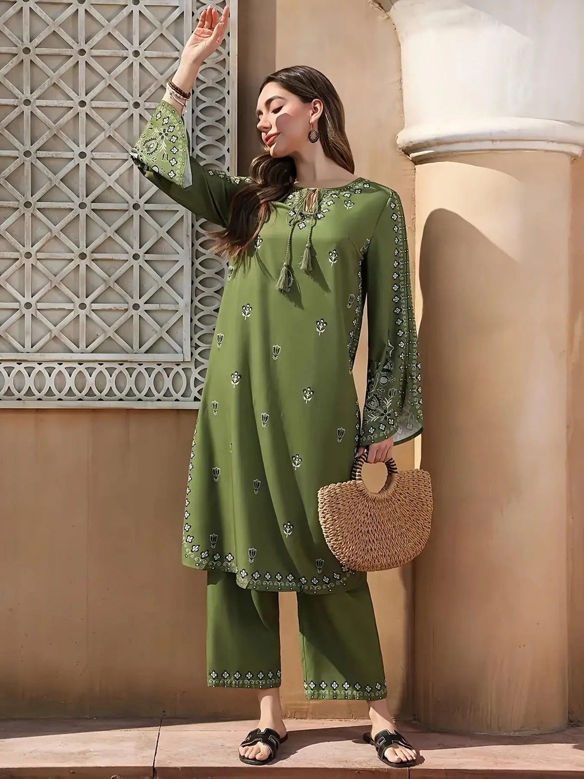 2pcs Boho Chic Ethnic Print Salwar Suit Lightweight Non-See-Through Ramadan Fashion with Flared Cuffs & Hem for Outdoor Events