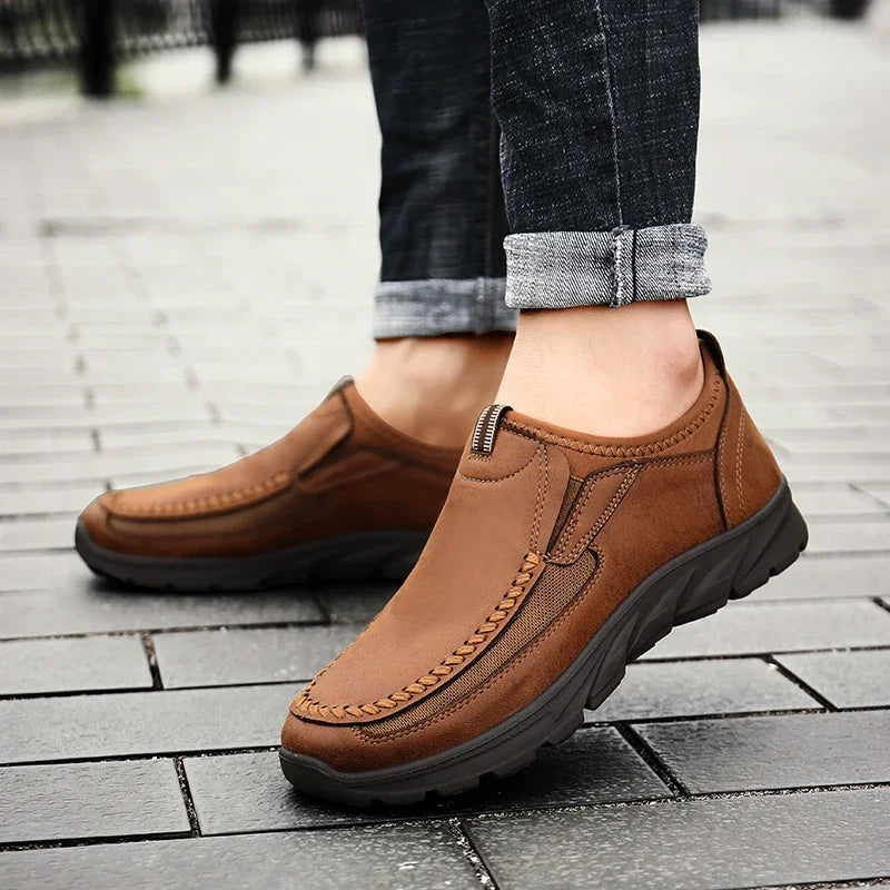 Men Casual Shoes Breathable Loafers Sneakers Fashion Comfortable Flat Handmade Retro Leisure Loafers Shoes Men Shoes